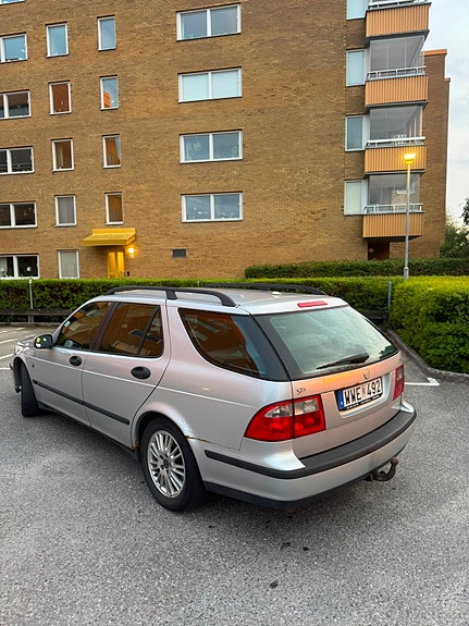 Saab 9-5 3 of 5