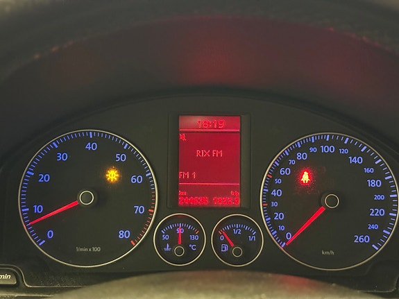 Volkswagen Golf V 15 of 20