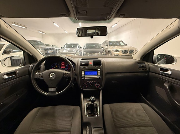 Volkswagen Golf V 12 of 20