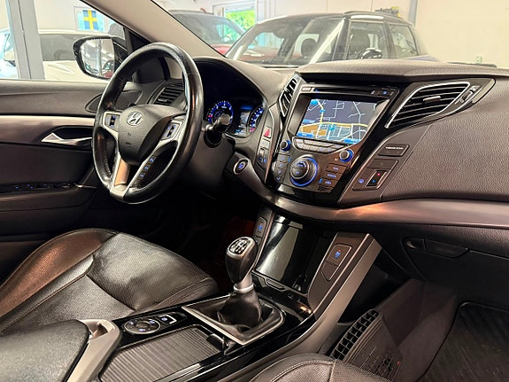 Hyundai i40 18 of 28