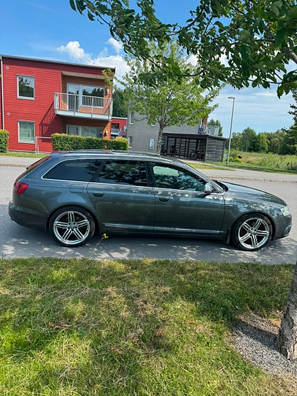 Audi A6 4 of 5