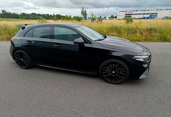 Mercedes-Benz A200 7 of 9