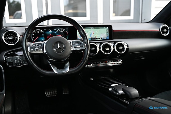 Mercedes-Benz A250 e 9 of 23