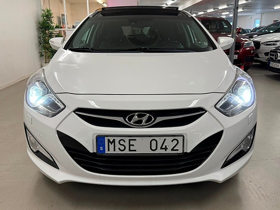 Hyundai i40 2 of 28