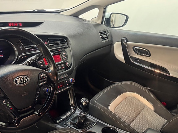 Kia Ceed 7 of 10