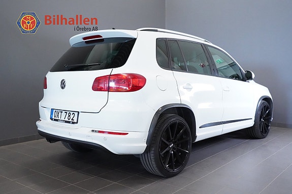 Volkswagen Tiguan 4 of 19