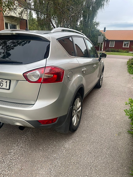 Ford Kuga 3 of 4