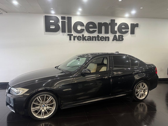 BMW 330xd 3 of 5