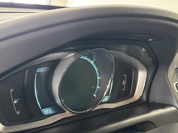 Volvo XC60 8 of 9