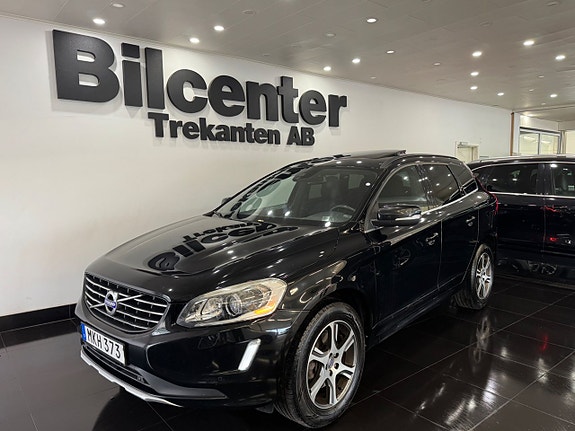 Volvo XC60 2 of 5