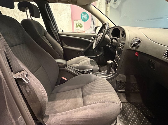 Saab 9-5 11 of 15