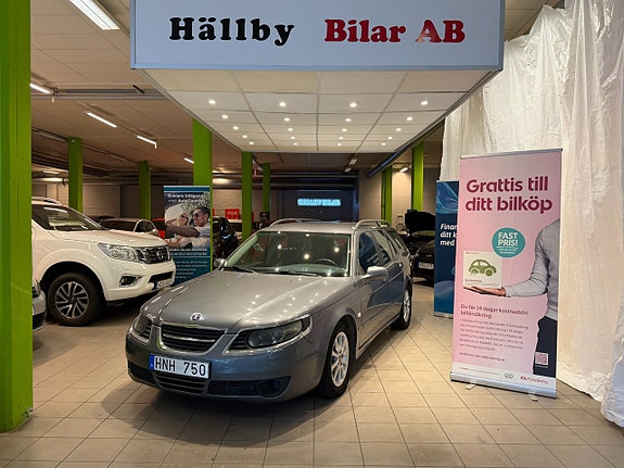 Saab 9-5 3 of 5
