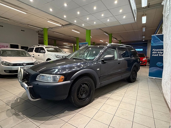 Volvo XC70 3 of 5