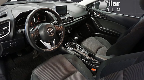 Mazda 3 5 of 5