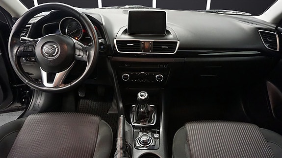 Mazda 3 7 of 14