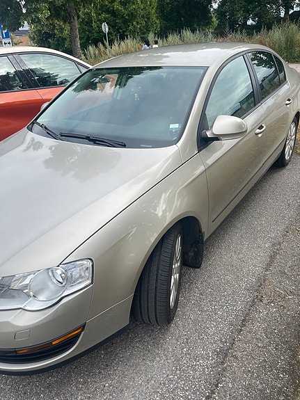 Volkswagen Passat 3 of 4