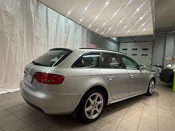 Audi A4 5 of 5