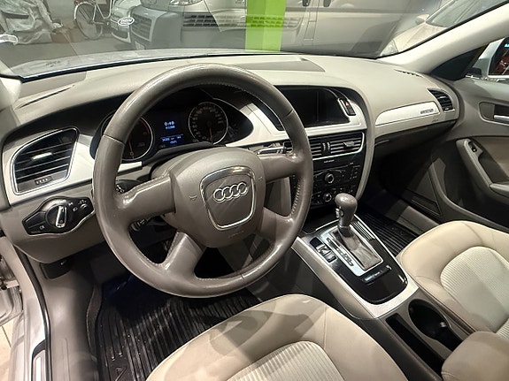 Audi A4 9 of 12