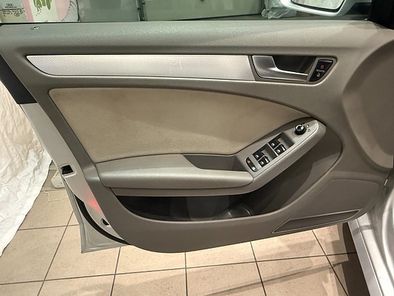 Audi A4 7 of 12