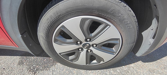 Kia Niro 8 of 27
