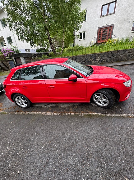 Audi A3 4 of 5
