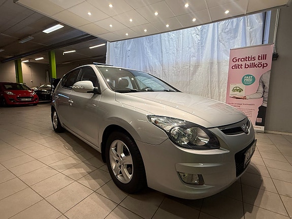 Hyundai i30 4 of 5
