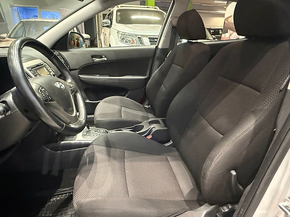 Hyundai i30 7 of 11