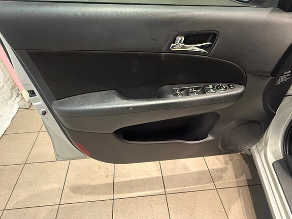 Hyundai i30 6 of 11