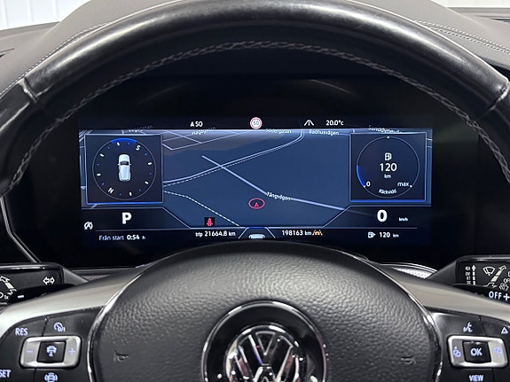 Volkswagen Touareg 19 of 30
