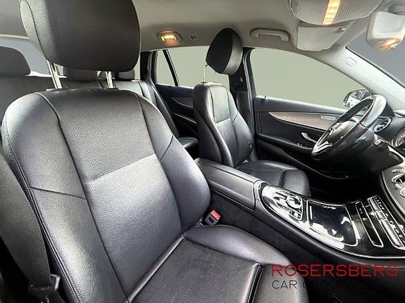 Mercedes-Benz E220 10 of 13
