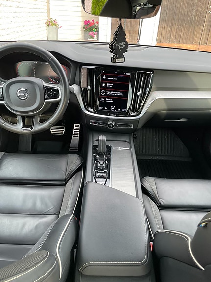 Volvo S60 5 of 5