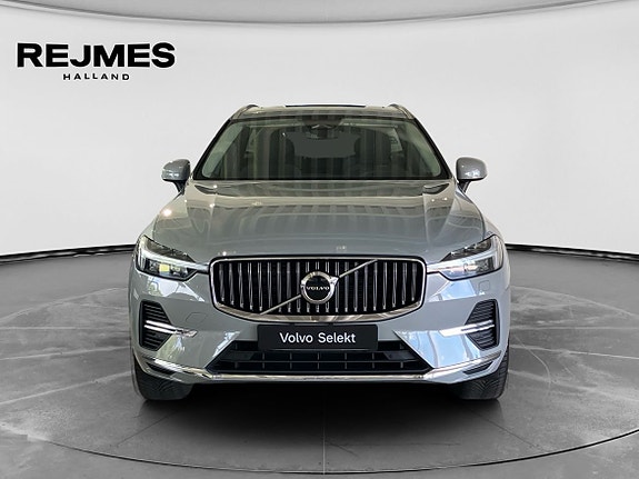 Volvo XC60 8 of 13