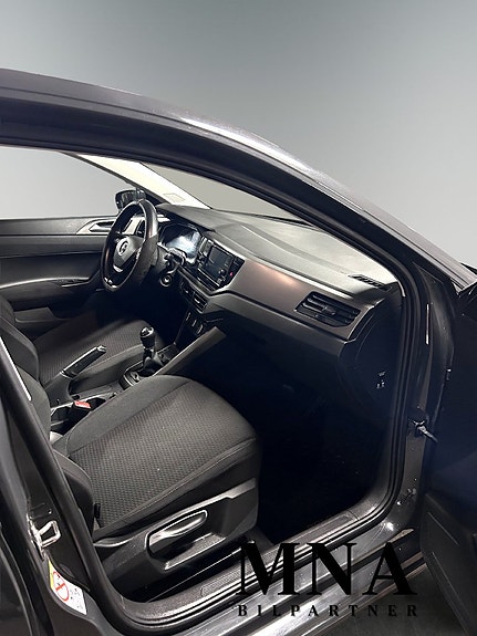 Volkswagen Polo 17 of 19