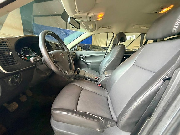 Saab 9-3 11 of 14