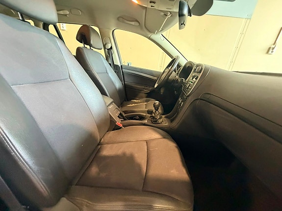 Saab 9-3 8 of 14