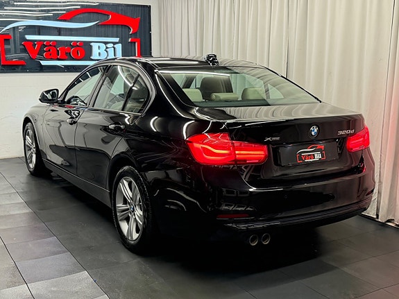 BMW 320d 3 of 5