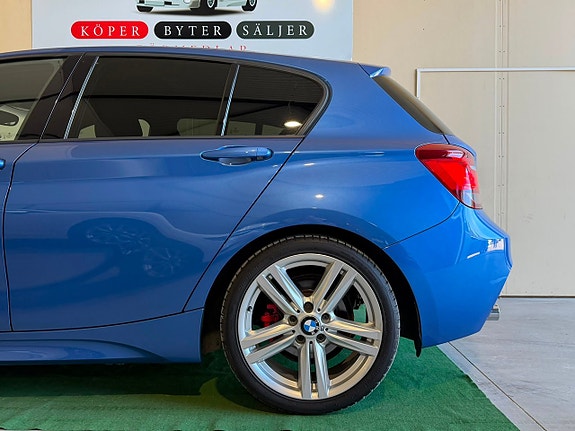 BMW 118d 17 of 20