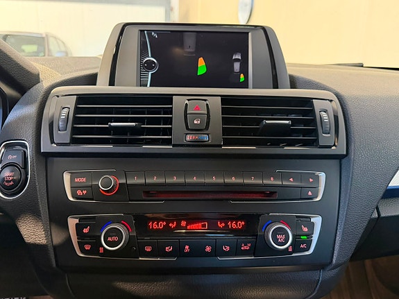 BMW 118d 14 of 20