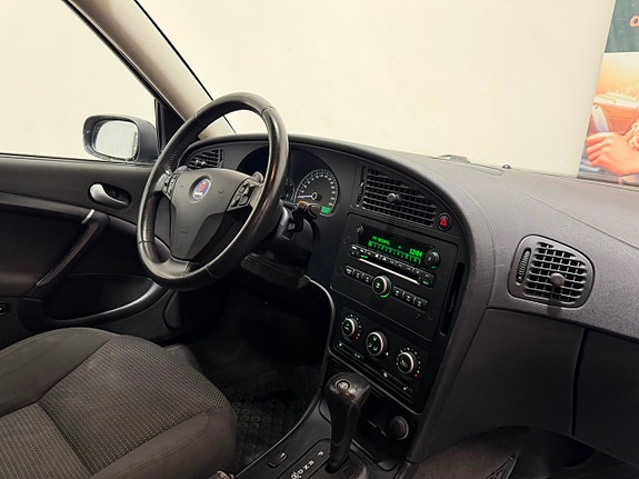 Saab 9-5 2 of 5