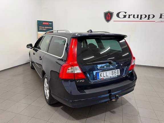 Volvo V70 10 of 23