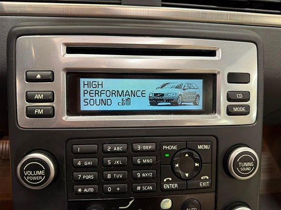Volvo V70 19 of 23
