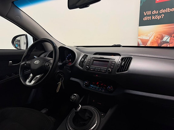 Kia Sportage 2 of 5