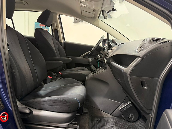 Mazda 5 6 of 18