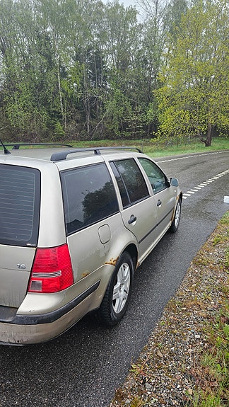 Volkswagen Golf IV 4 of 5