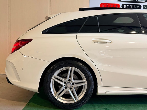 Mercedes-Benz CLA200 d 4 of 5