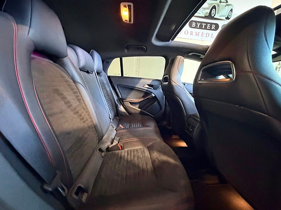 Mercedes-Benz CLA200 d 7 of 22