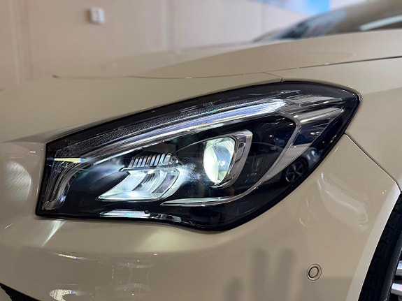 Mercedes-Benz CLA200 d 16 of 22