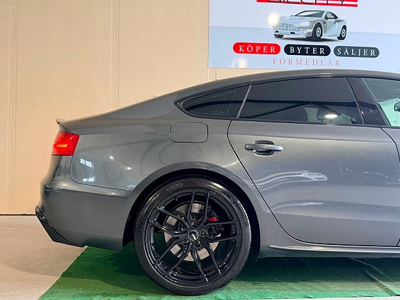 Audi S5 4 of 5