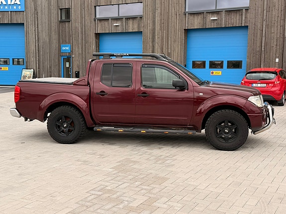 Nissan Navara 4 of 9