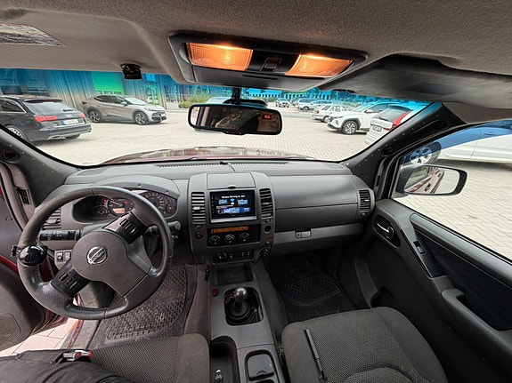 Nissan Navara 8 of 9